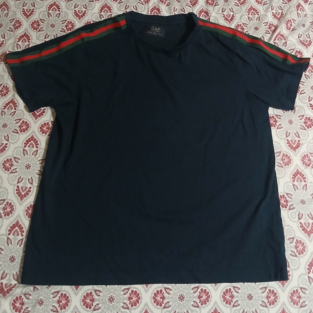 D&F Men's Navy T-Shirt with Red and Green Stripes
